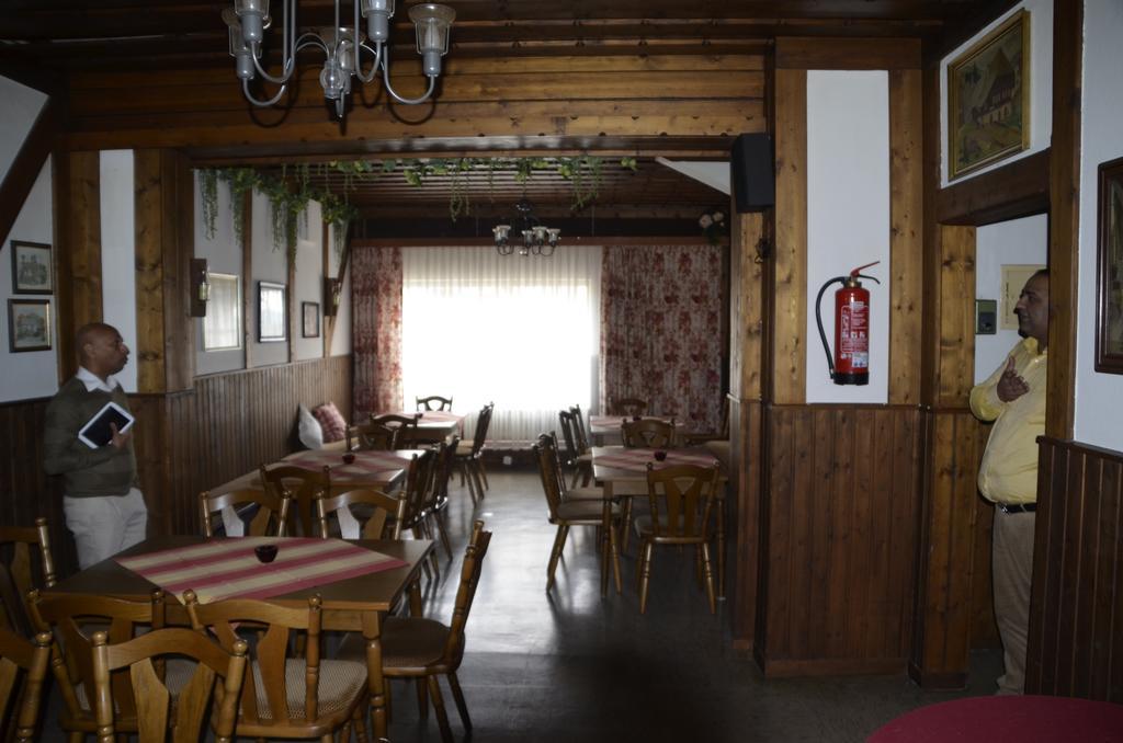 Hotel Zum Ritter Staufenberg  Esterno foto
